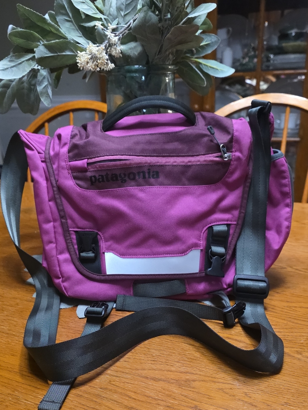 Patagonia Purple-Magenta Messenger Bag with Black Straps